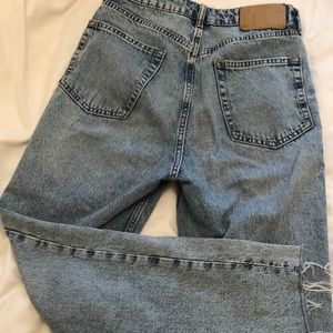Hm mom jeans size 4 button fly